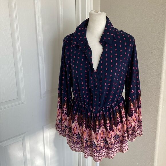 BloomChic Blue Patterned Long Sleeve Top Sz 10 - Picture 1 of 4
